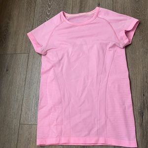 Lululemon kids swiftly tee